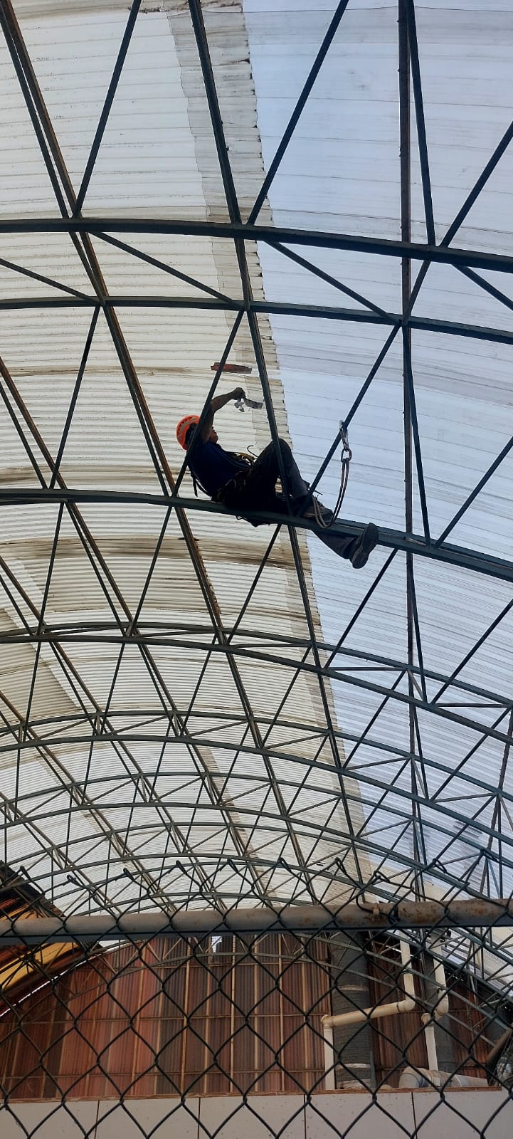 Reparación de fachada mediante trabajos verticales
